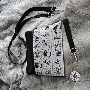 Harveys seatbelt hip pack ateamboat willie